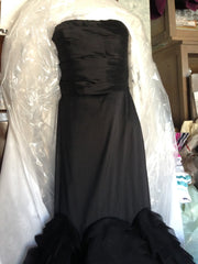 Vera Wang Black Tulle Mermaid Wedding Dress