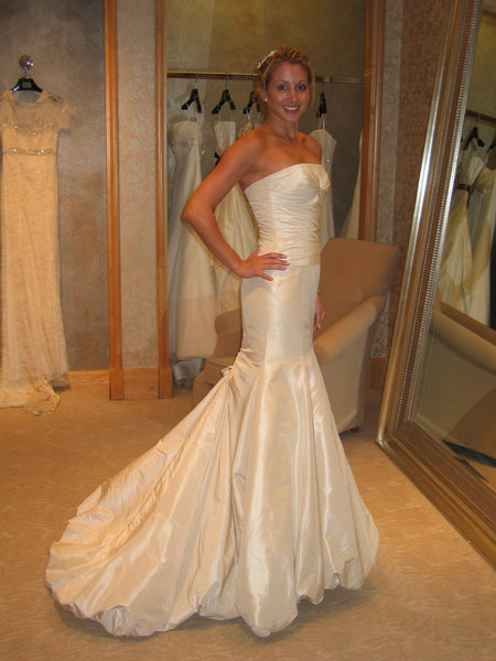 vera wang mermaid wedding dress Vera Wang Bride Laurence
