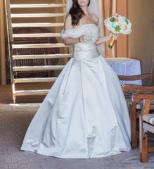 Le Spose di Gio Prev9 Wedding Dress Front Wide
