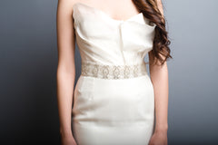 Rivini
Balia
Mermaid
Strapless
Silk Taffeta
Ivory
Wedding Dress
Front close