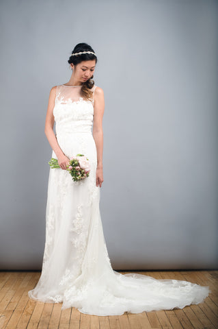 Pronovias Distel Bateau Neckline Wedding Dress