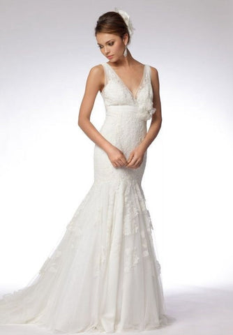 WToo Noella VNeck Trumpet Wedding Dress