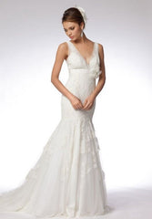 WToo Noella VNeck Trumpet Wedding Dress