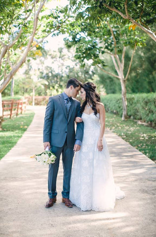 Monique Lhuillier Treasure Lace Wedding Dress