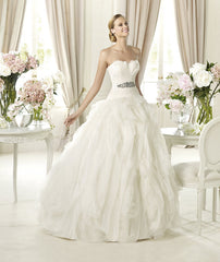 Pronovias 'Benicarlo' Strapless Corset Wedding Gown