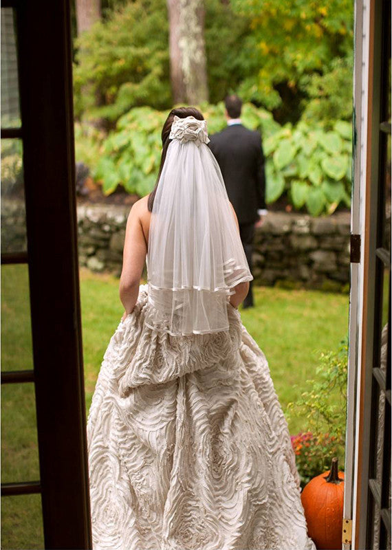 Dahlia Floral Veil