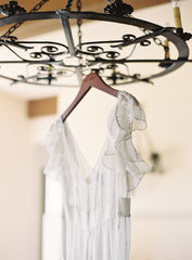 Temperely London
Silk
Sequin
Silver
Gatsby
Sleeve Detail