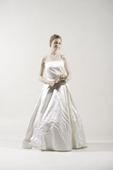 Marisa
Silk
Satin
asymmetrical
ivory
wedding dress
front wide
