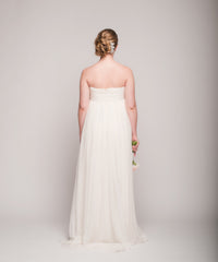 Reem Acra
Hyacinth
White
Empire Waist
Grecian
Chiffon
Wedding Dress
Back Wide