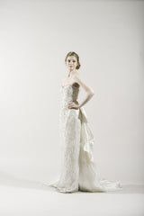 Dennis Basso 1107
Kleinfeld
Style 6255GGLO
Sheath
Satin
Ivory
Sweetheart
Wedding Dress
side wide