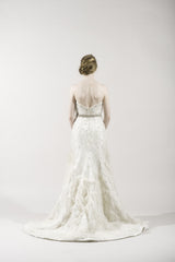 Sophia Moncelli
style 5884OTAL
mermaid
ivory
tulle
elegant