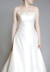 Legends by Romona Keveza for Kleinfeld Bridal Strapless Silk Dress front close