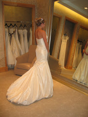 Vera Wang
Silk 
Mermaid
Petite 
strapless
back view