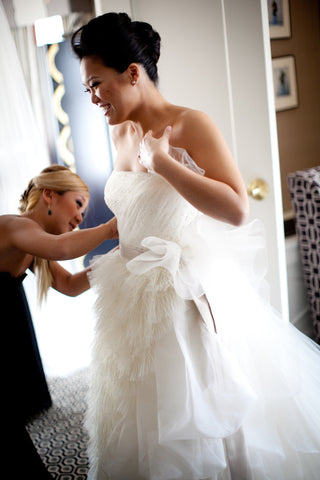 Vera Wang 'Eva' Feather & Tulle Gown