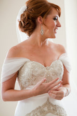 Kenneth Pool
Alecon
Silk Gown
fit-to-flare
tulle sleeves
lace
wedding dress
front close