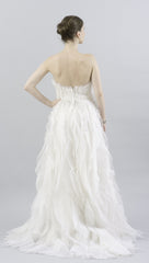 Mira Zwillinger
Nymph
Featherweight
Organza
White
Strapless
Pleated
Wedding Dress
Back wide