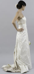 Carolina Herrera
Satin
Pleated
A-line
Latte
Ivory
Wedding Dress
profile