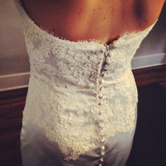 Monique Lhuillier Bliss 1103 Wedding Gown Back Close