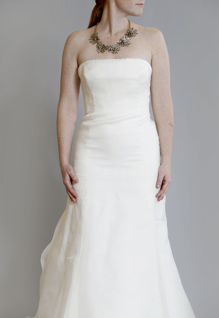 vera wang a line wedding dress White by Vera Wang V Neck A-line Wedding Dress vw351021
