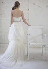 Monique Lhuillier
Celestine
Cascading
Tulle
Sweetheart
Strapless
Wedding Dress
back