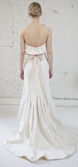Lela Rose
The Pond
Silk Cotton Faille
Strapless
Mermaid
Wedding Dress
Back wide