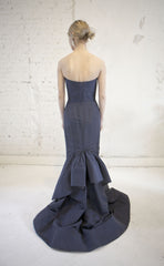 Oscar de la Renta Bustled Midnight Blue Gown back