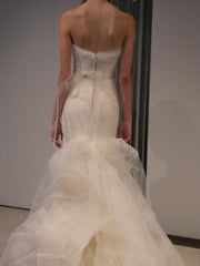 Vera Wang Georgina Trumpet Wedding Dress