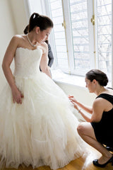 Vera Wang 'Eliza' Lace & Tulle Gown
Front wide 2